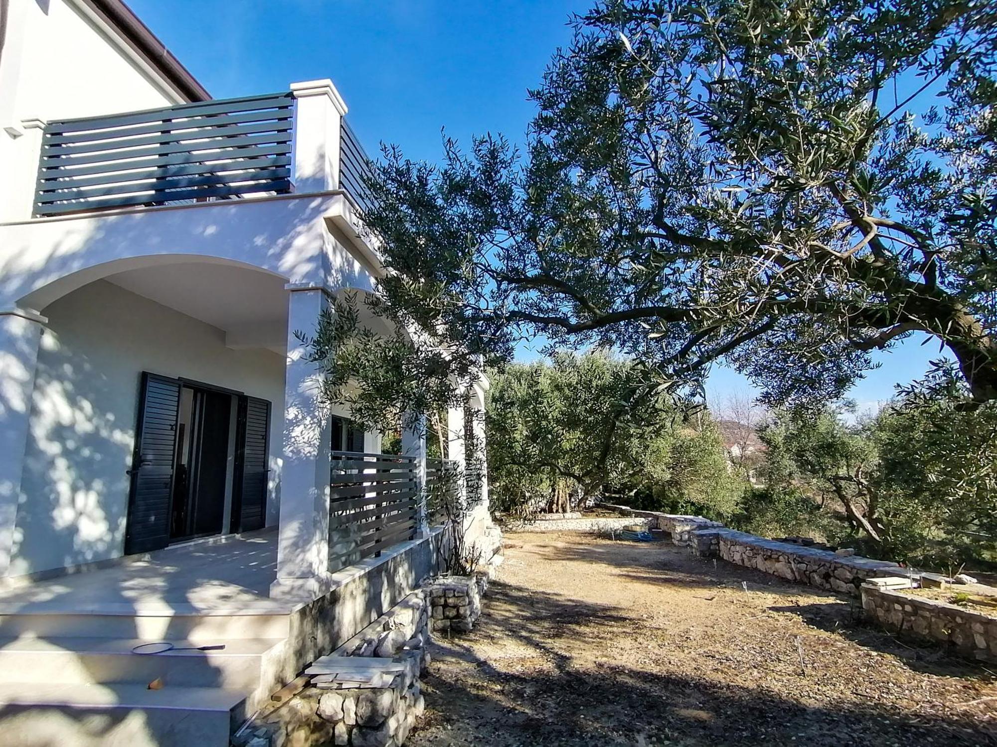 קלק Vila Dolani מראה חיצוני תמונה